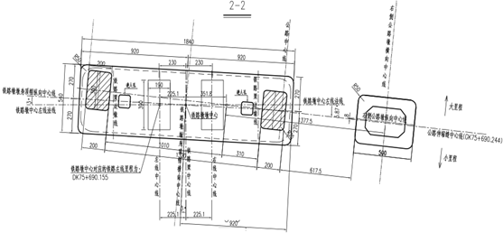 下层门式墩顶帽截面图